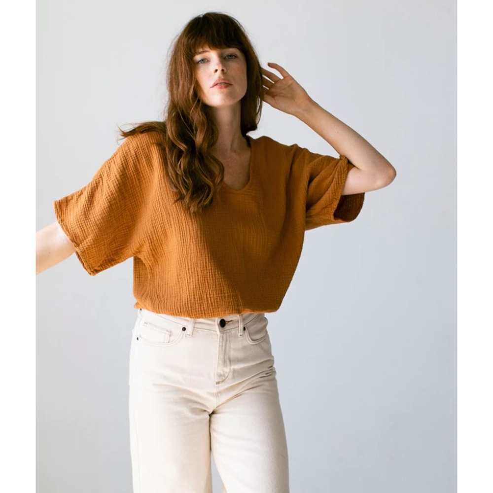 Suunday Dolman Top in Meerkat